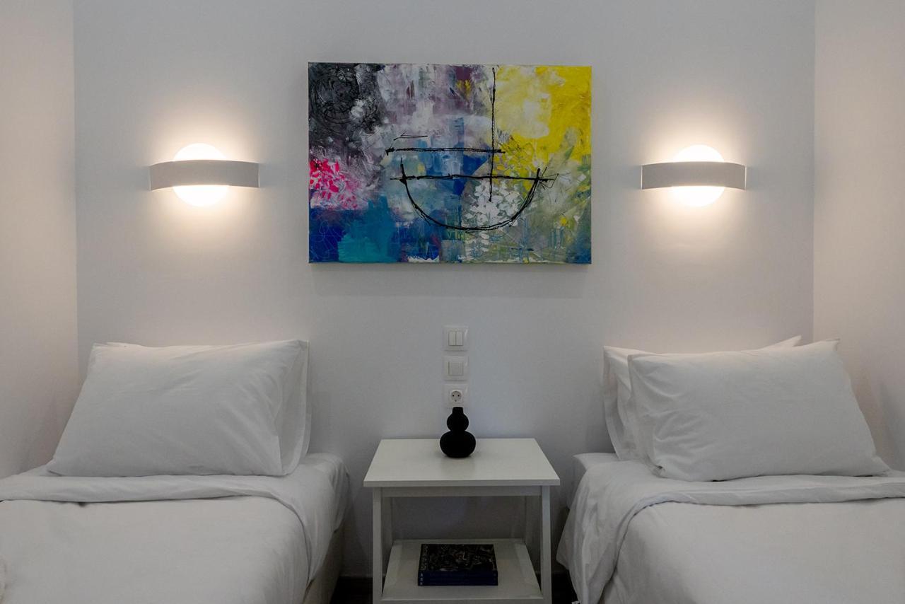 Central Suites Aegina 2 Buitenkant foto